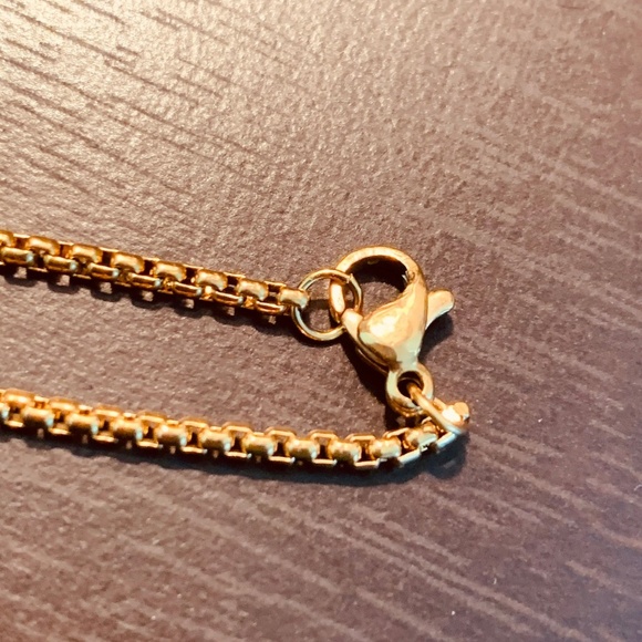 Rose Quartz Perfume Bottle Necklace – 24K Gold-Plated Chain  Semi-Precious Stone - Picture 5 of 5